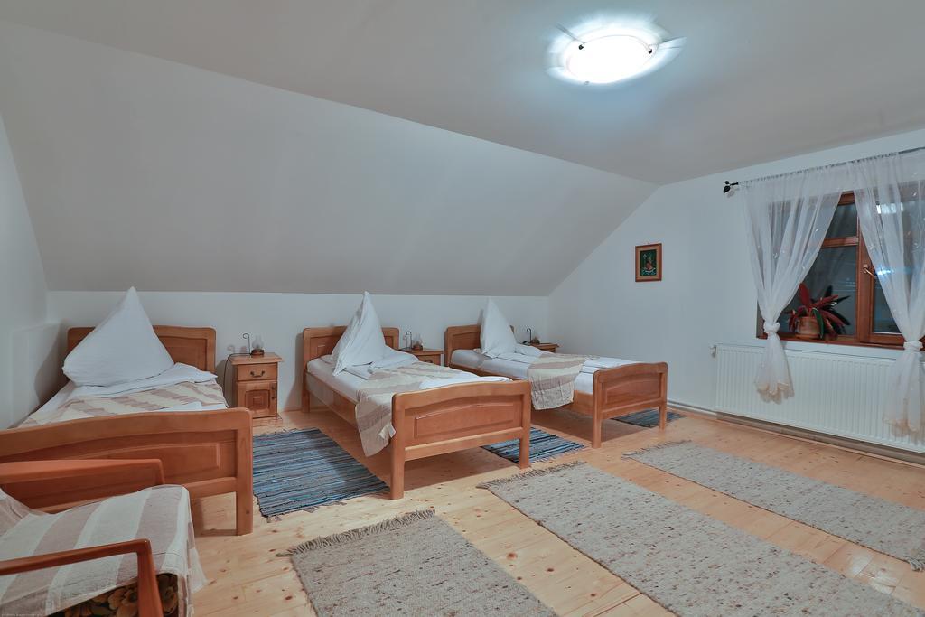 Pensiunea Casa Canda Salasu de Sus Chambre photo